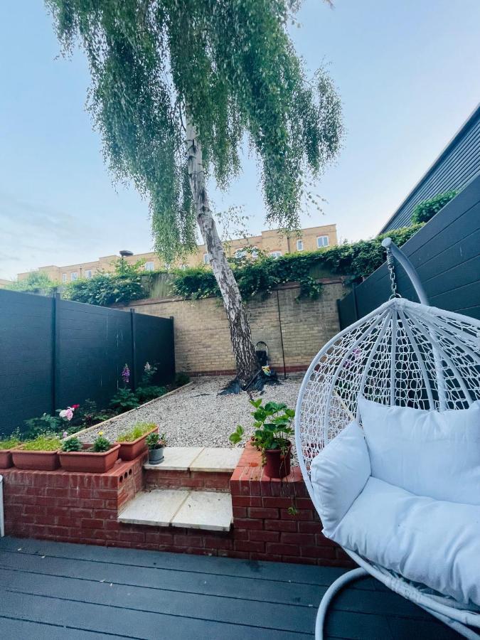 Riverside Premium En Suite Double Room E14 Londres Extérieur photo